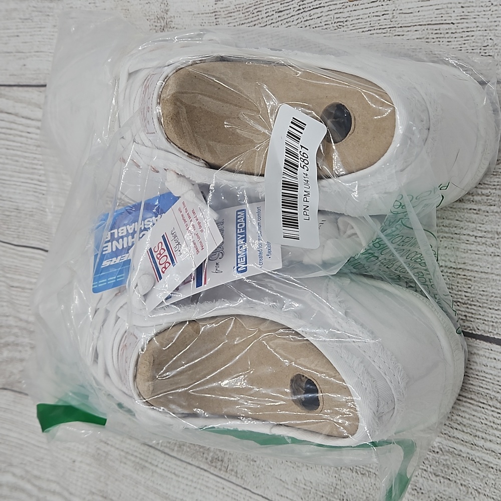 Skechers Bob's Memory Foam